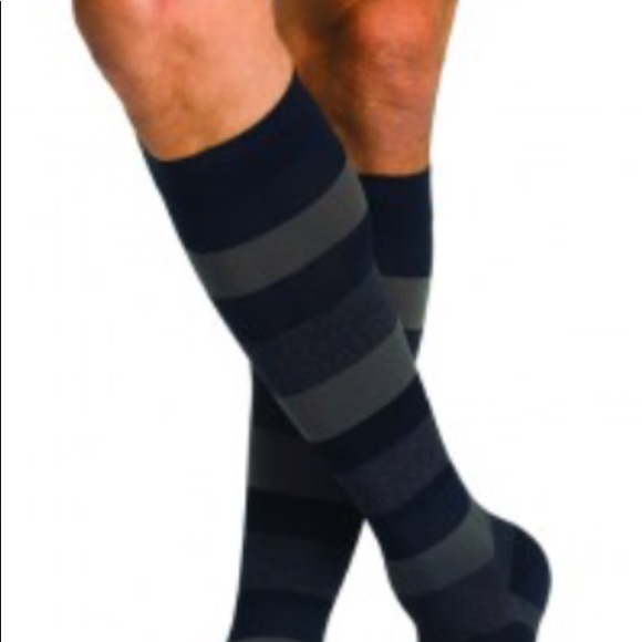 SIGVARIS Compression Socks Knee-High Color-Grey & Black Size 7 1/2- 9 1/2 NWT - Picture 2 of 6